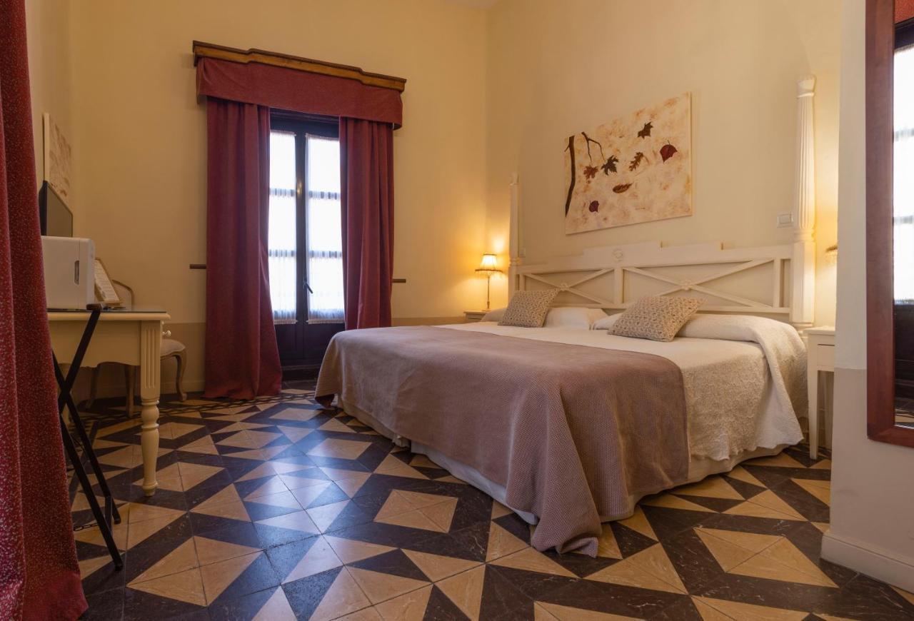 Hotel Rural La Vida De Antes Consuegra Luaran gambar